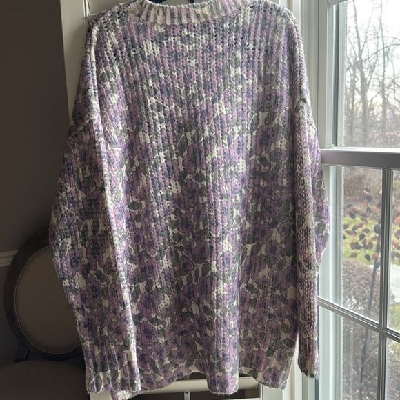 ZARA WOMEN's FLORAL Long Knit Sweater Size Medium White Lila Nwt crew neck - Picture 13 of 13